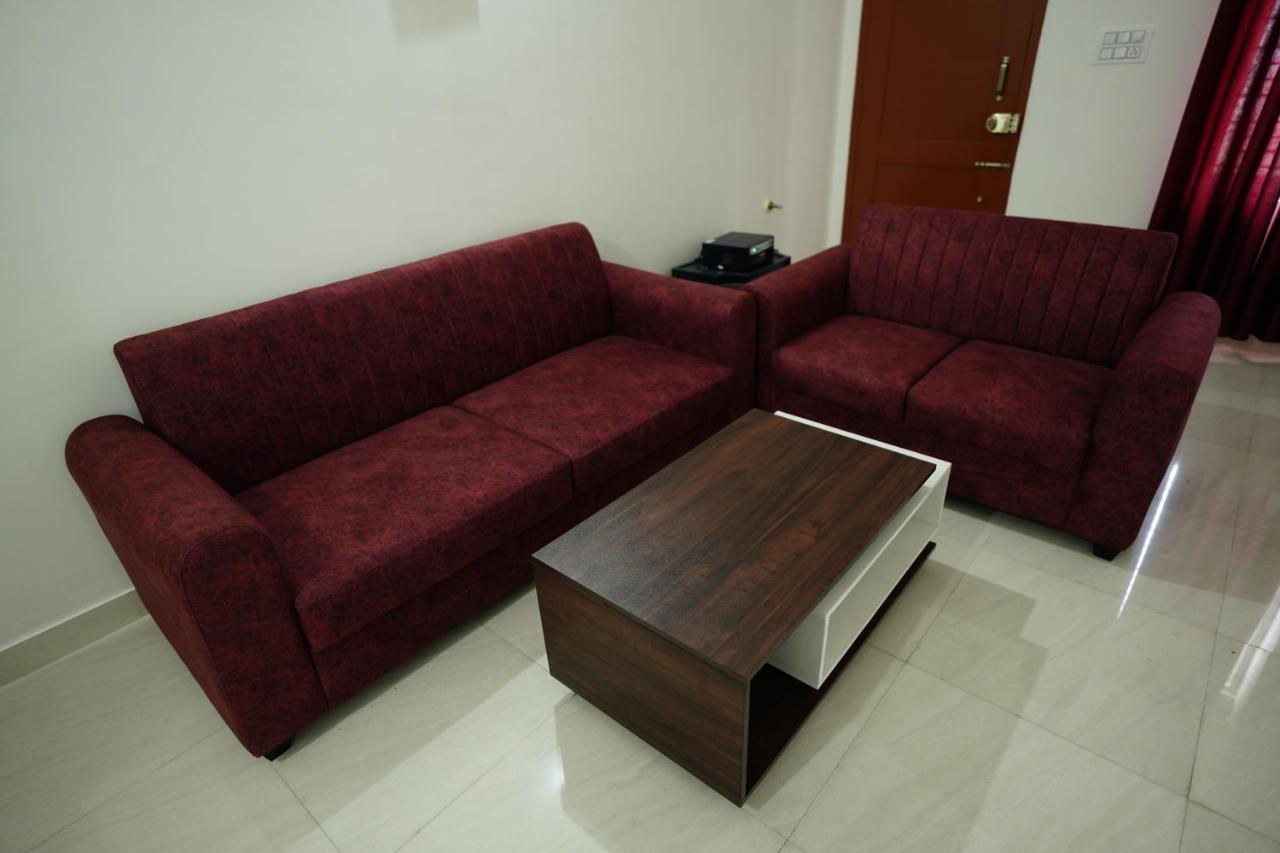 Castle Suites By Haven Homes, Kempegowda International Airport Road Bangalore Exterior photo
